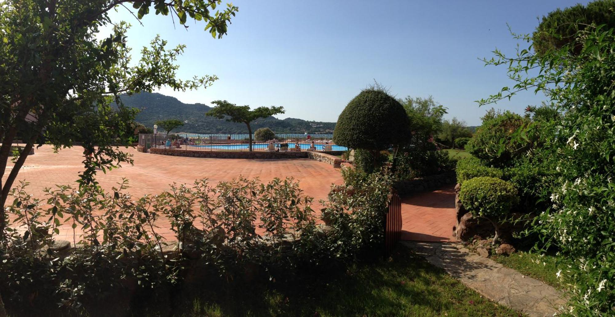 Sardegna Beach Cala Reale Marinella  Room photo